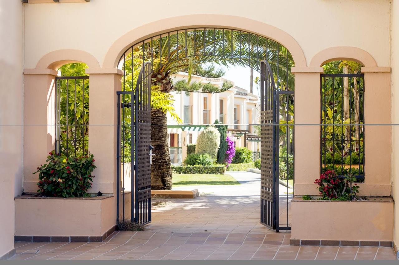 Playa & Beach Apartments Mijas Costa & Fuengirola By Alfresco Stays El Faro Exterior foto